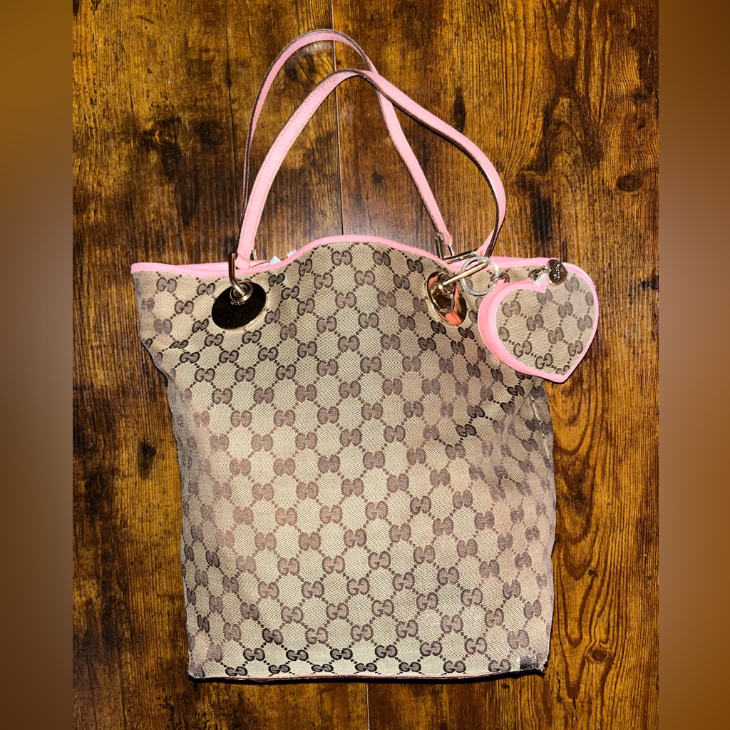 Gucci Beige And Pink Signature Tote And Heart Coin Purse Bundle